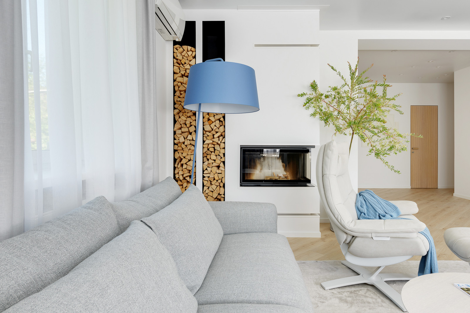 Дом в светлых оттенках