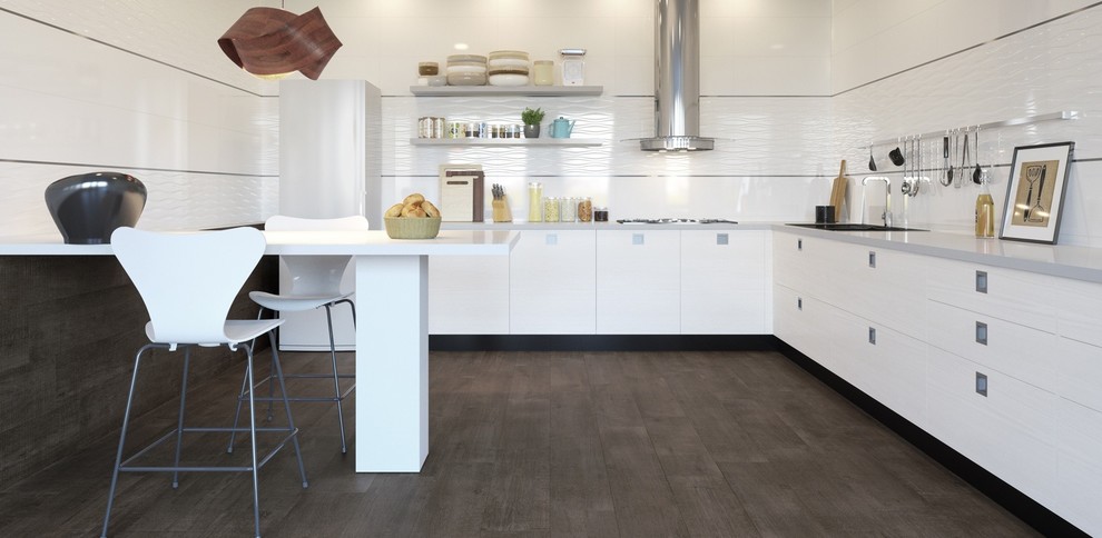 他の地域のおしゃれなキッチンの写真