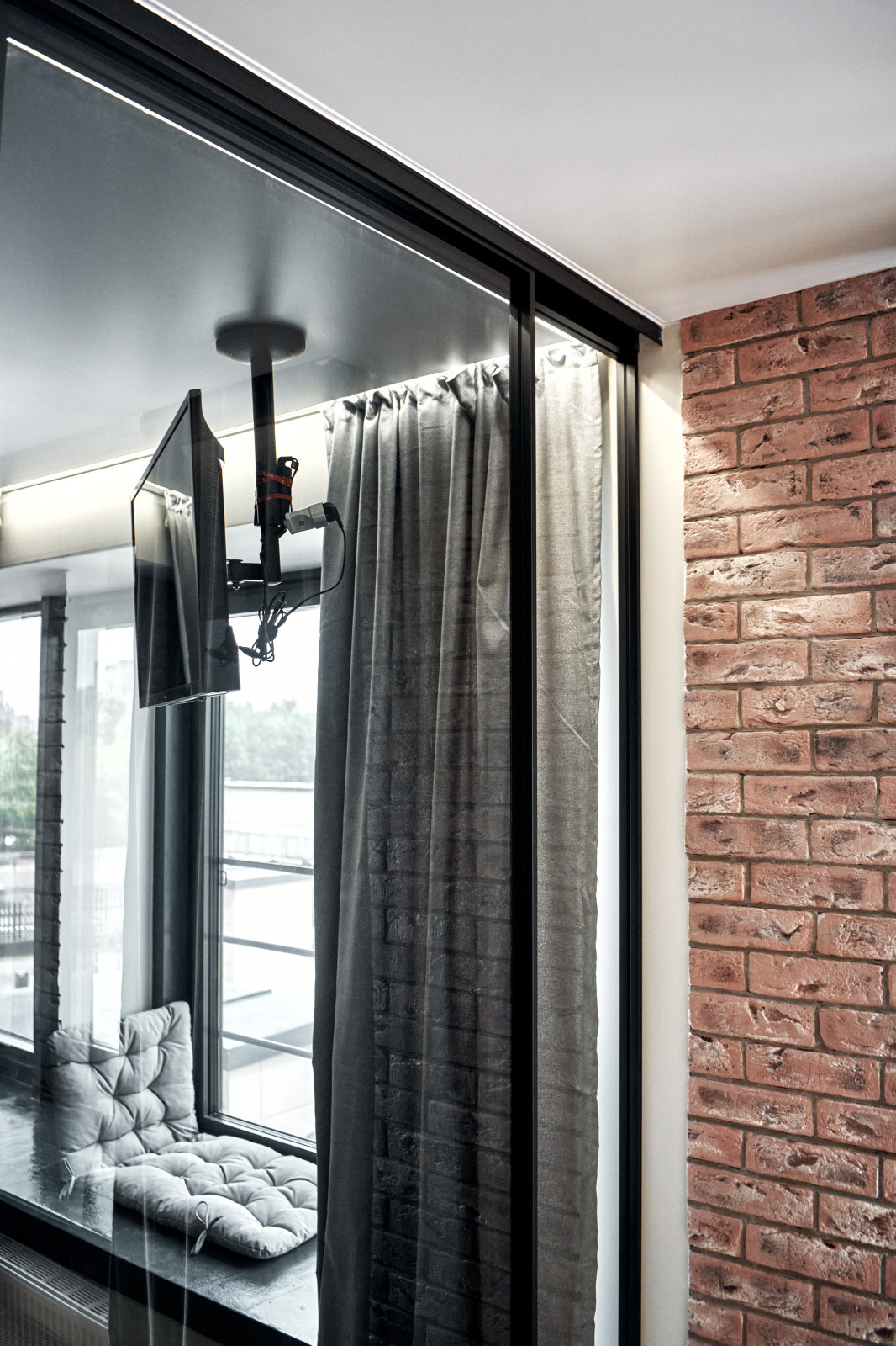 Угловая интерьерная перегородка raumplus