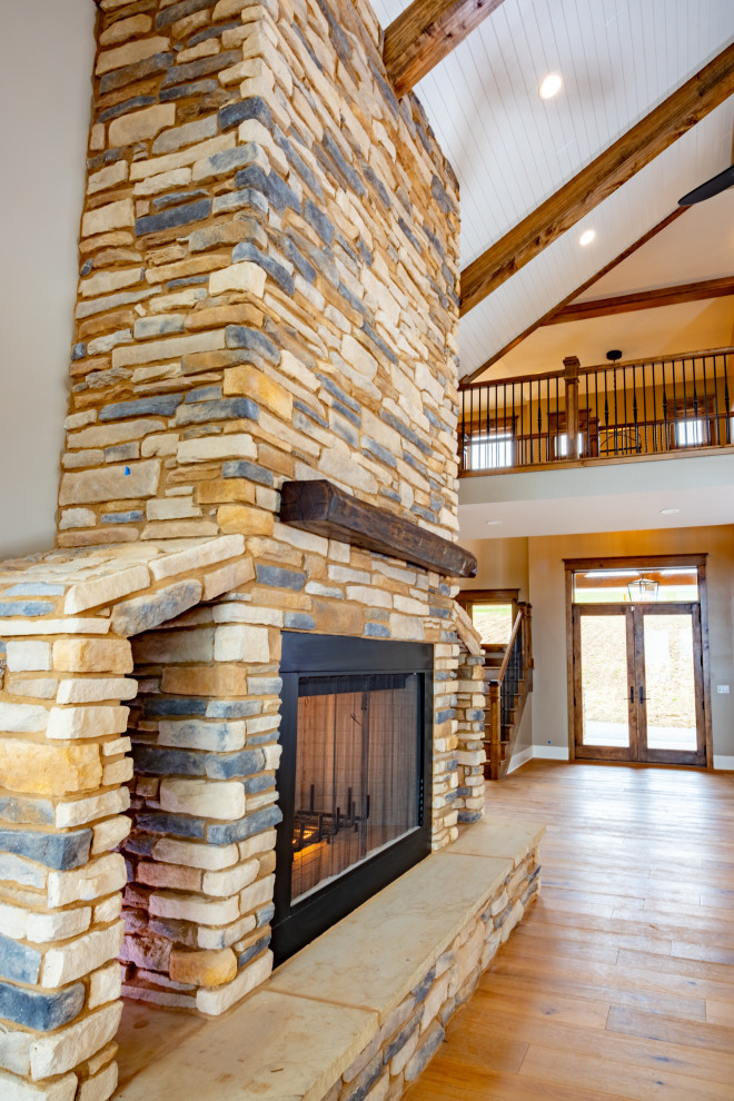 Pointy Knob Cabin