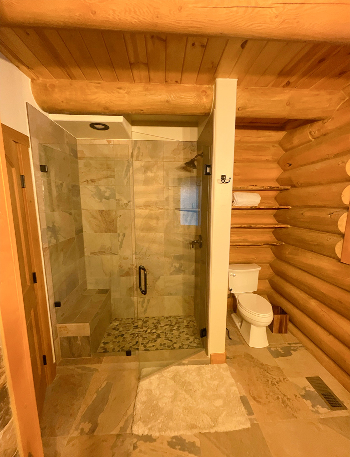 Bathroom - bathroom idea in Denver