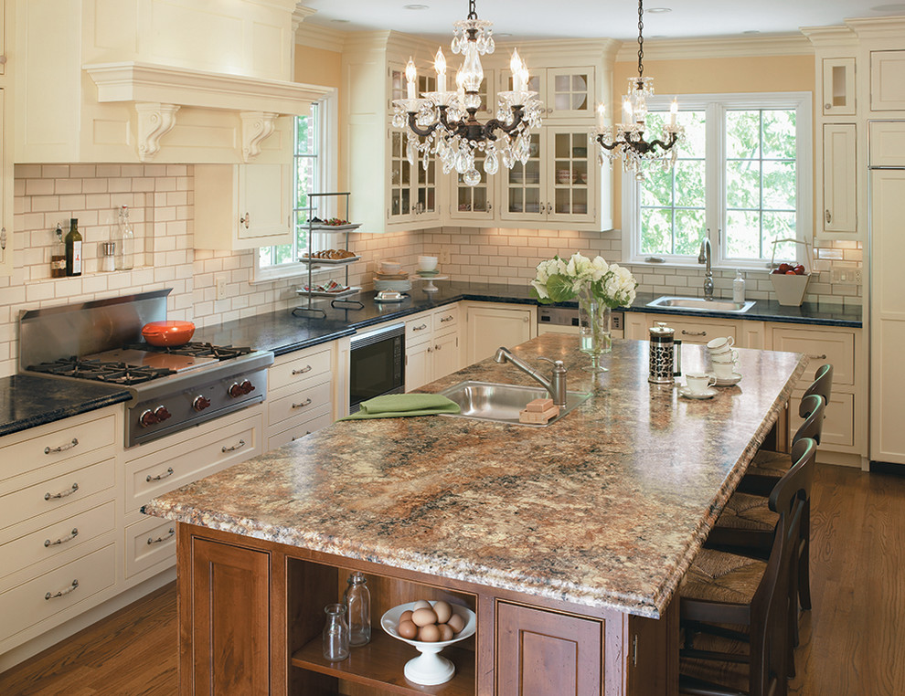 3465 Golden Mascarello Formica Laminate Traditional Kitchen