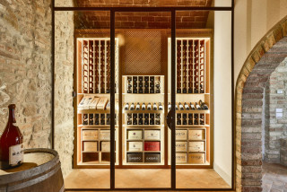 小さなおしゃれなワインセラーの画像 75選 - 2026 年 7月 | Houzz (ハウズ)