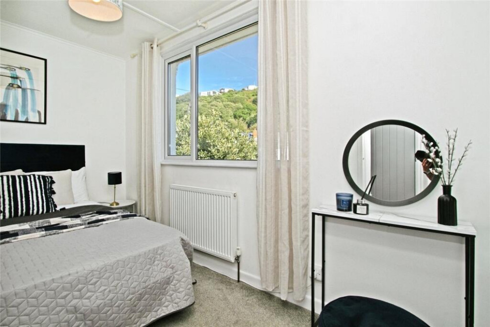 7 Sunnyvale Close - Stage To Sell