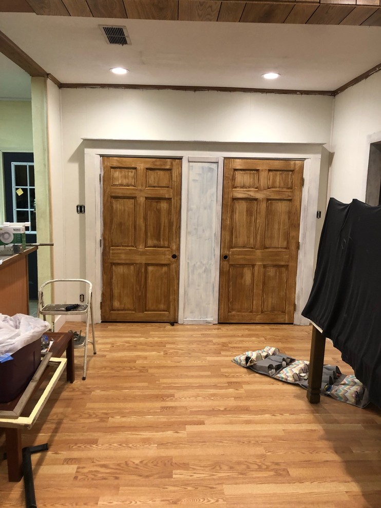 2 accent walls in 1 room?