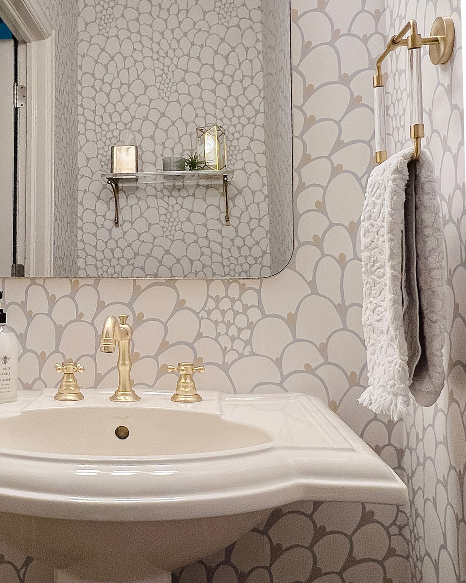 Powder Room Pizazz