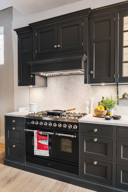 ILVE SPIS victorian-kitchen