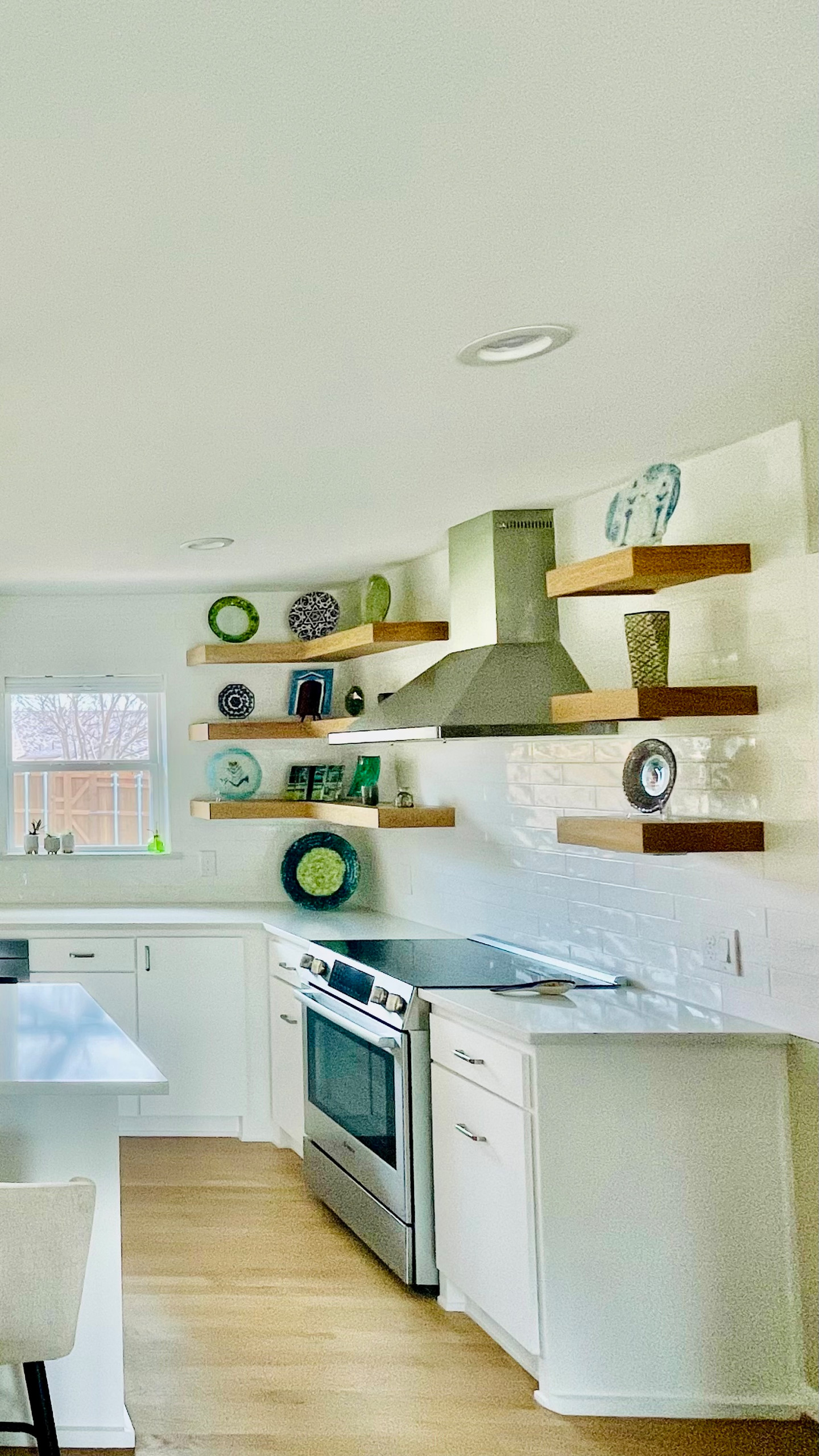 Old Lake Highlands Kitchen and Bathroom Remodel