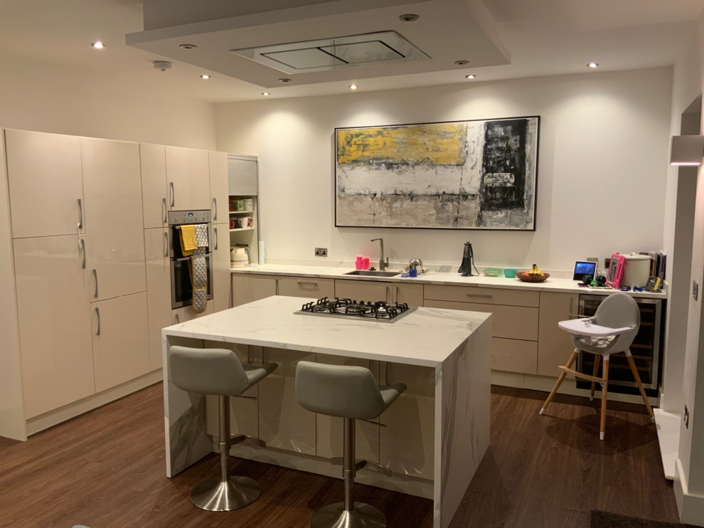 Replacing kitchen units without removing the worktop Houzz UK