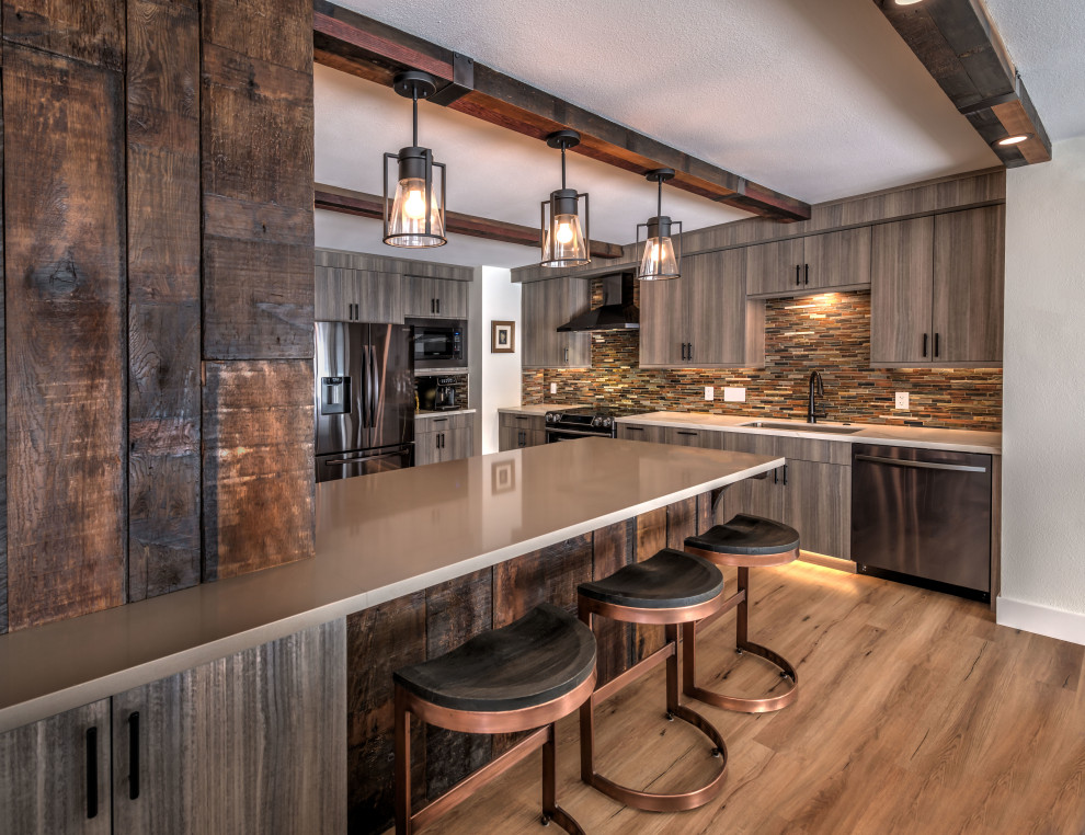 Kitchen - transitional kitchen idea