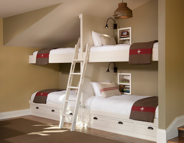Big Mountain Rustic Residence rustic-kids