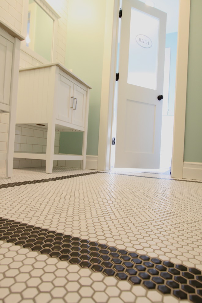 Bathroom - transitional bathroom idea in Omaha