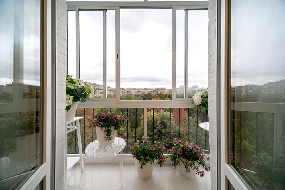 Остекление балкона