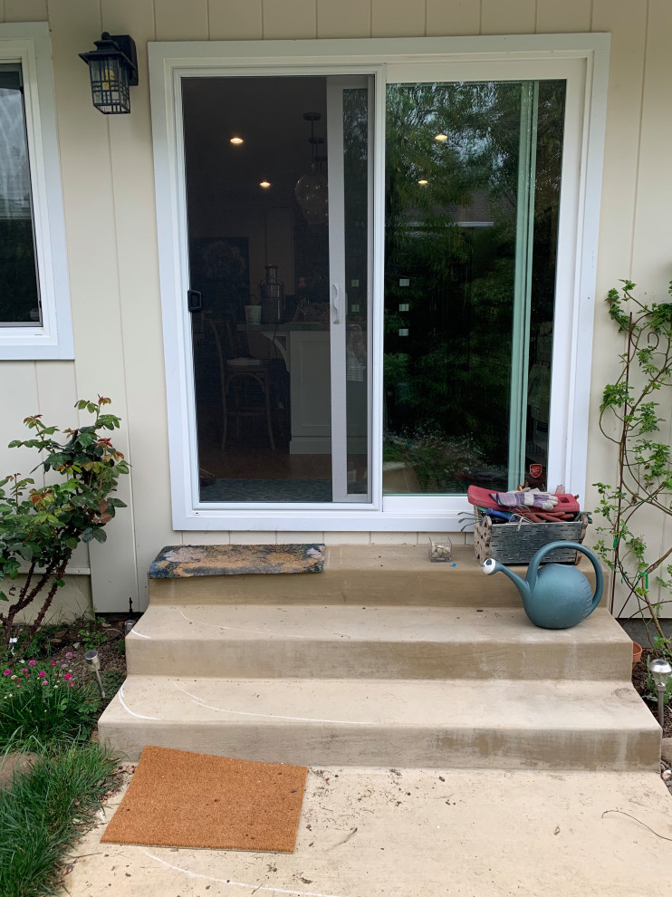 Exterior Landing Step Size