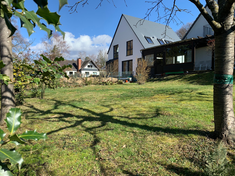 Ansicht durch den Garten