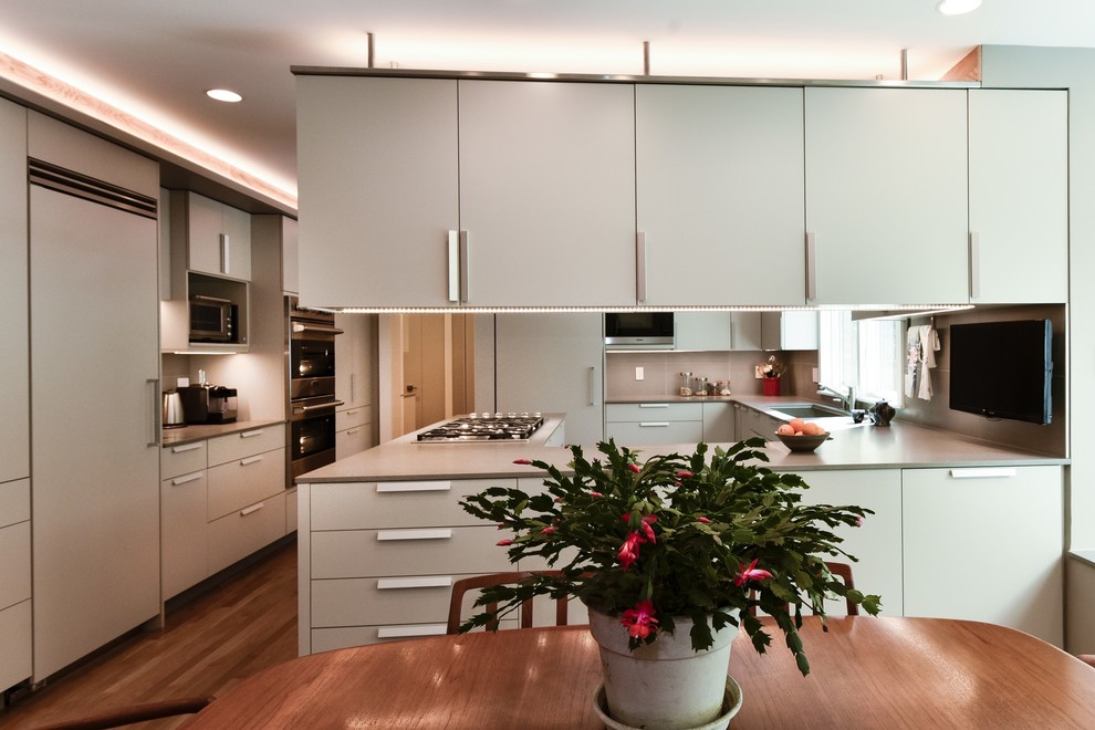 Modern Kitchen Remodel - Modern - Kitchen - DC Metro - by Braitman ...