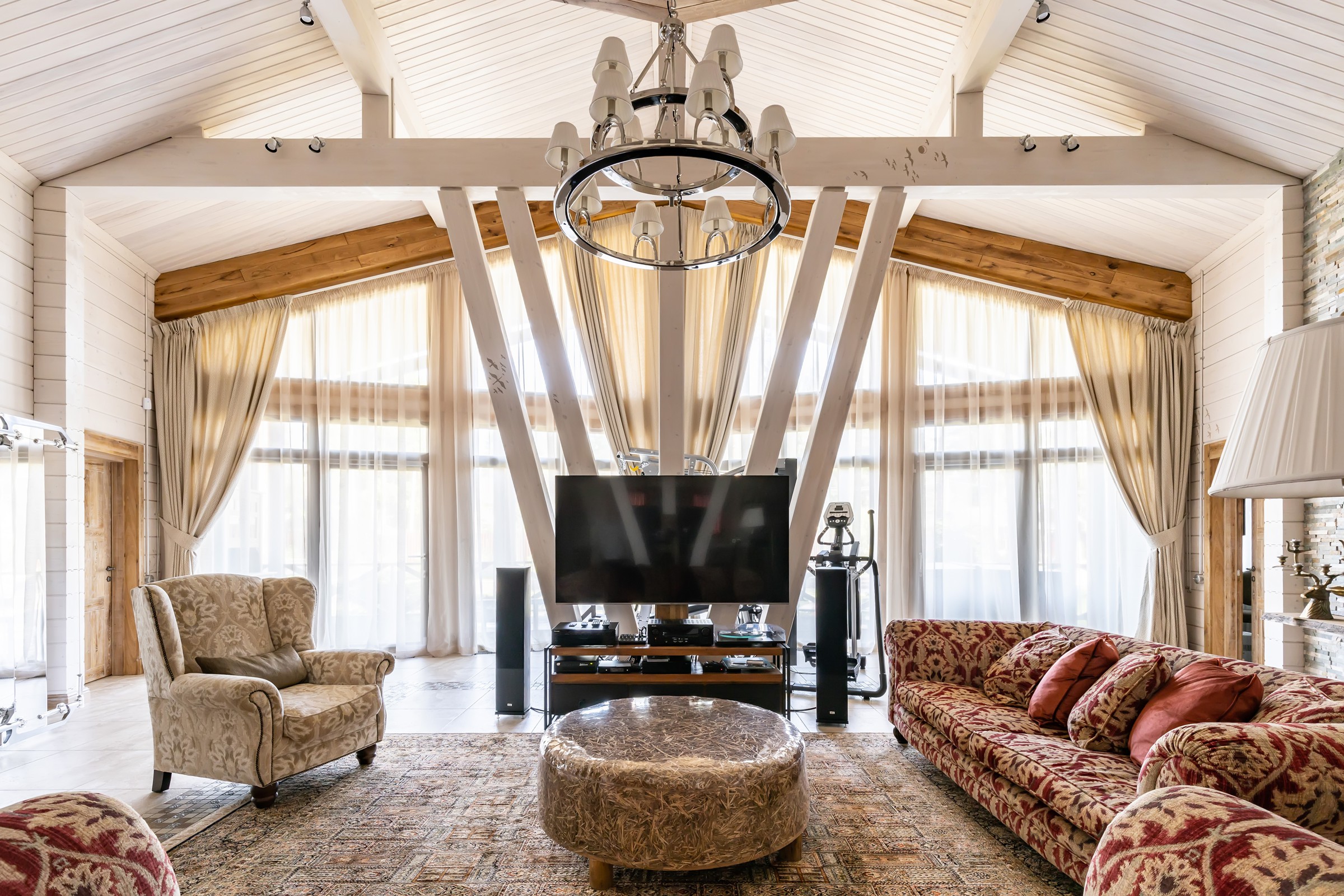 Реализованный проект загородного дома из бруса