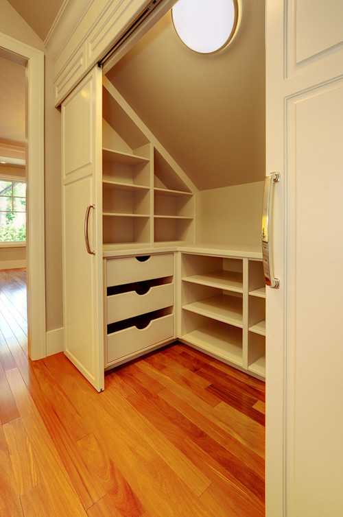 sloped ceiling closet addition