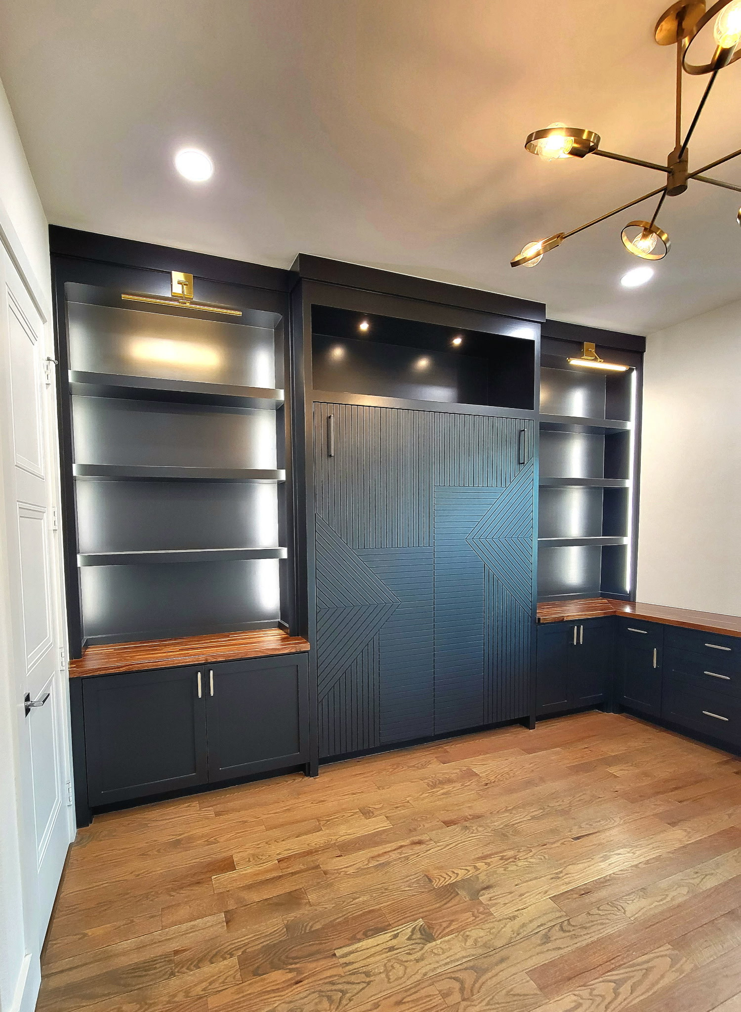 CUSTOM BUILT IN MURPHY BED / BOOKSHELF AND DESK