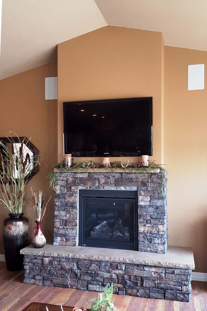 Inspiration for a rustic home design remodel in Seattle
