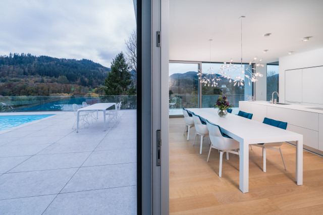 Schwarzwald-Villa contemporary-deck