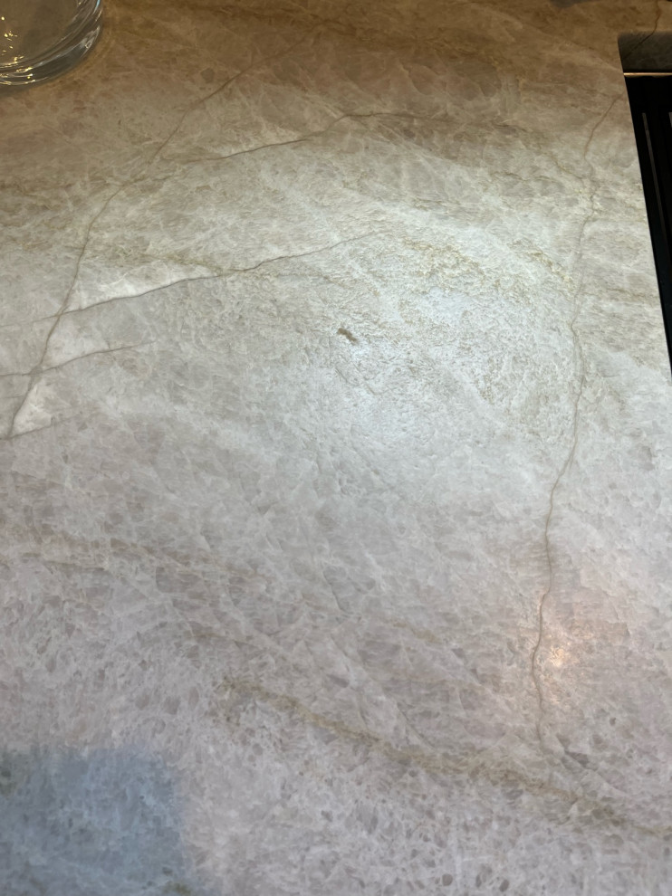 Cracked Quartzite Is this normal?