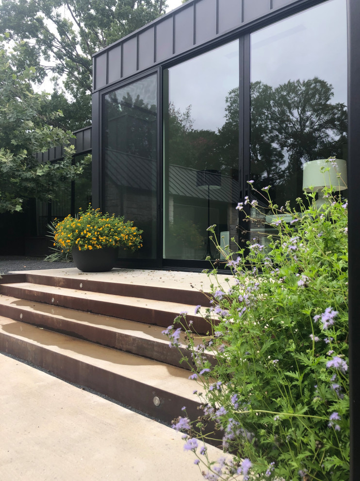 Contemporary Cottage