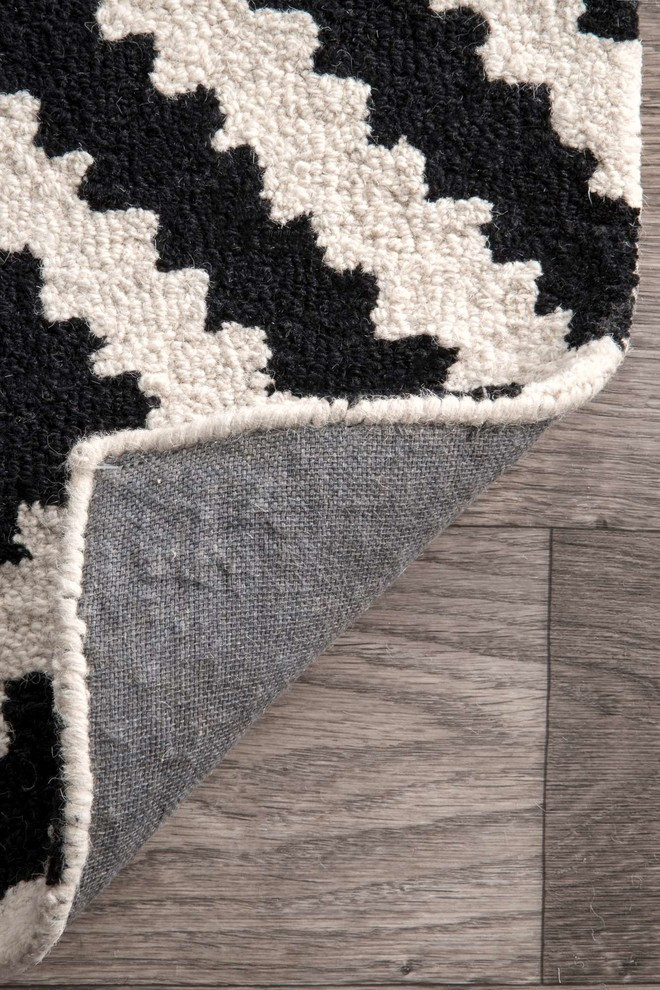 nuLOOM Hand-Tufted Geometric Tuscan Rug - Southwestern - Area Rugs - by ...
