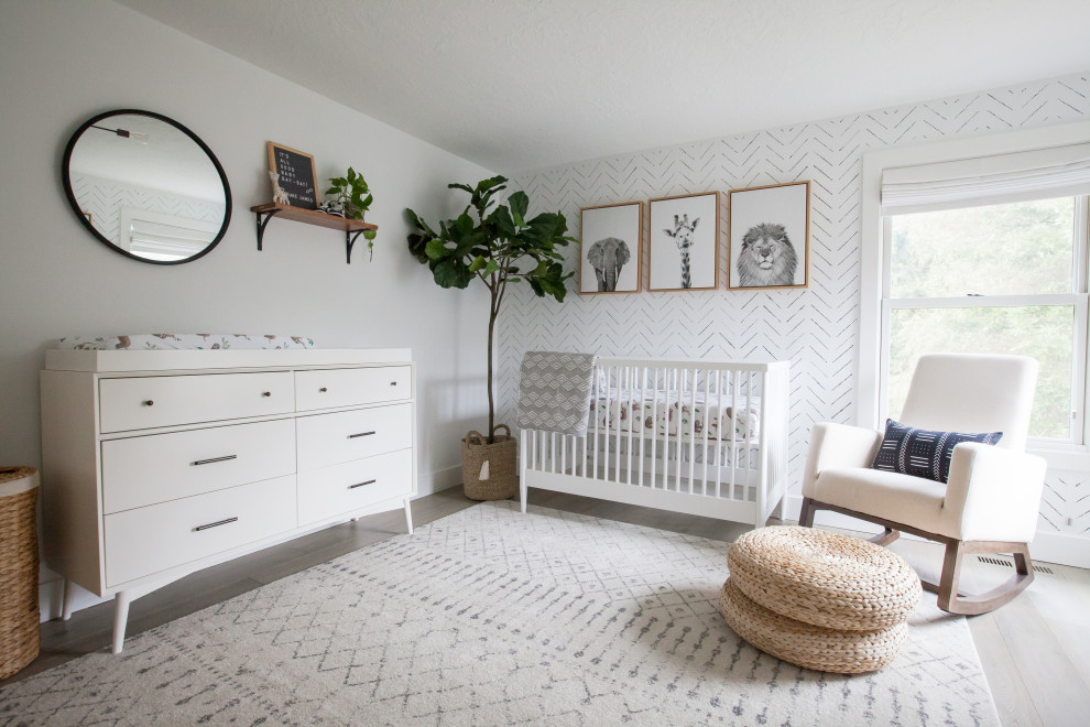 Exemple d'une chambre de bébé scandinave.