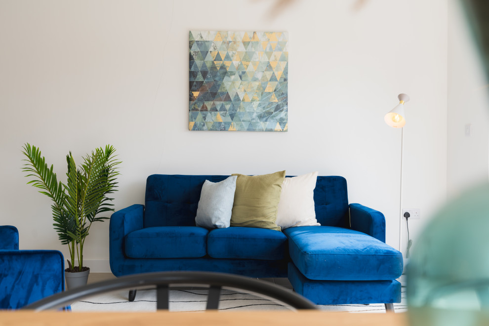 Holly Road - New Build - Stage to Sell