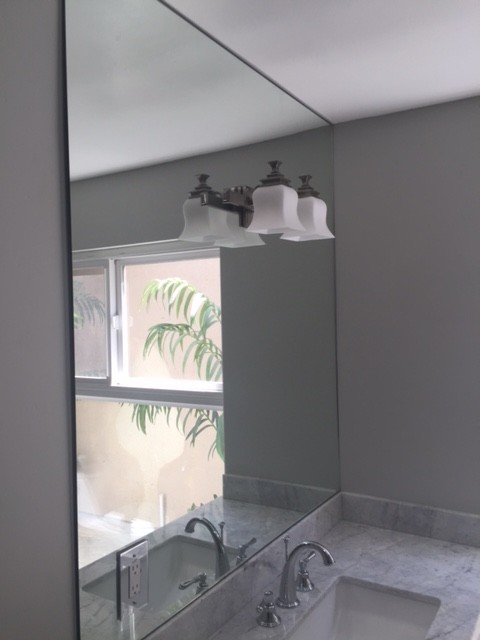 Example of a transitional bathroom design in Orange County