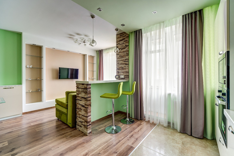 2к квартира, пр. Орджоникидзе, Спб.