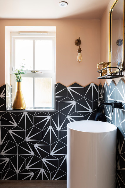 Contemporary Bathroom modern-badezimmer