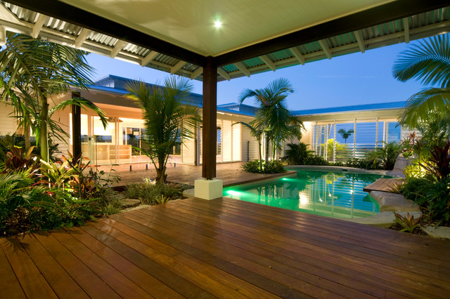 Summit House - Tropical - Pool - Brisbane - by Skale Building Design