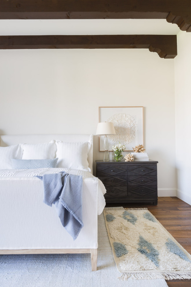 Bedroom - mediterranean bedroom idea in Phoenix