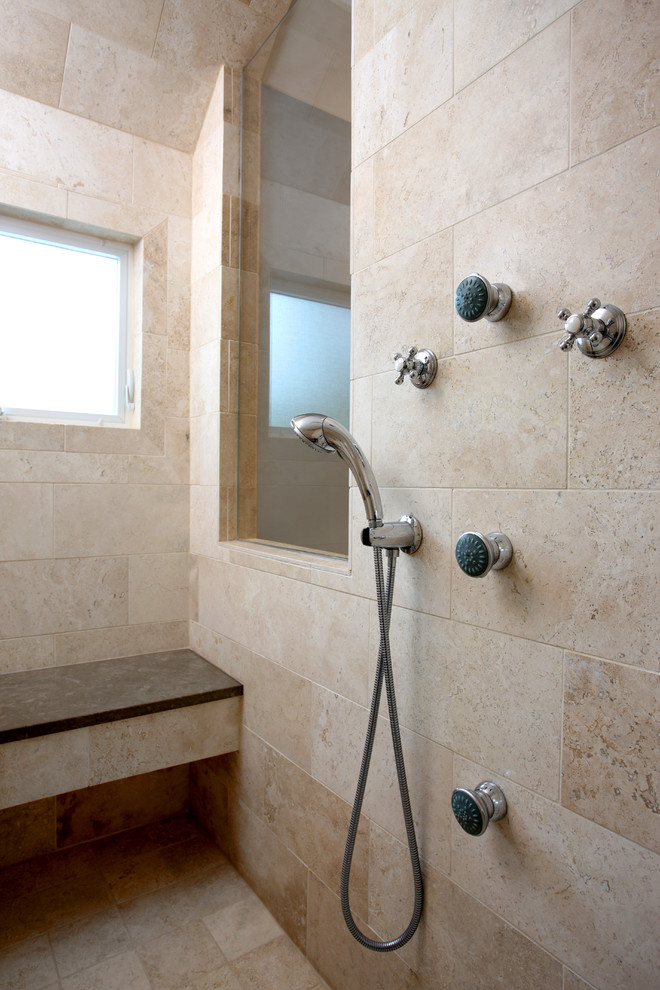Design ideas for a large traditional master bathroom in Chicago with a corner shower, beige tile and beige walls.