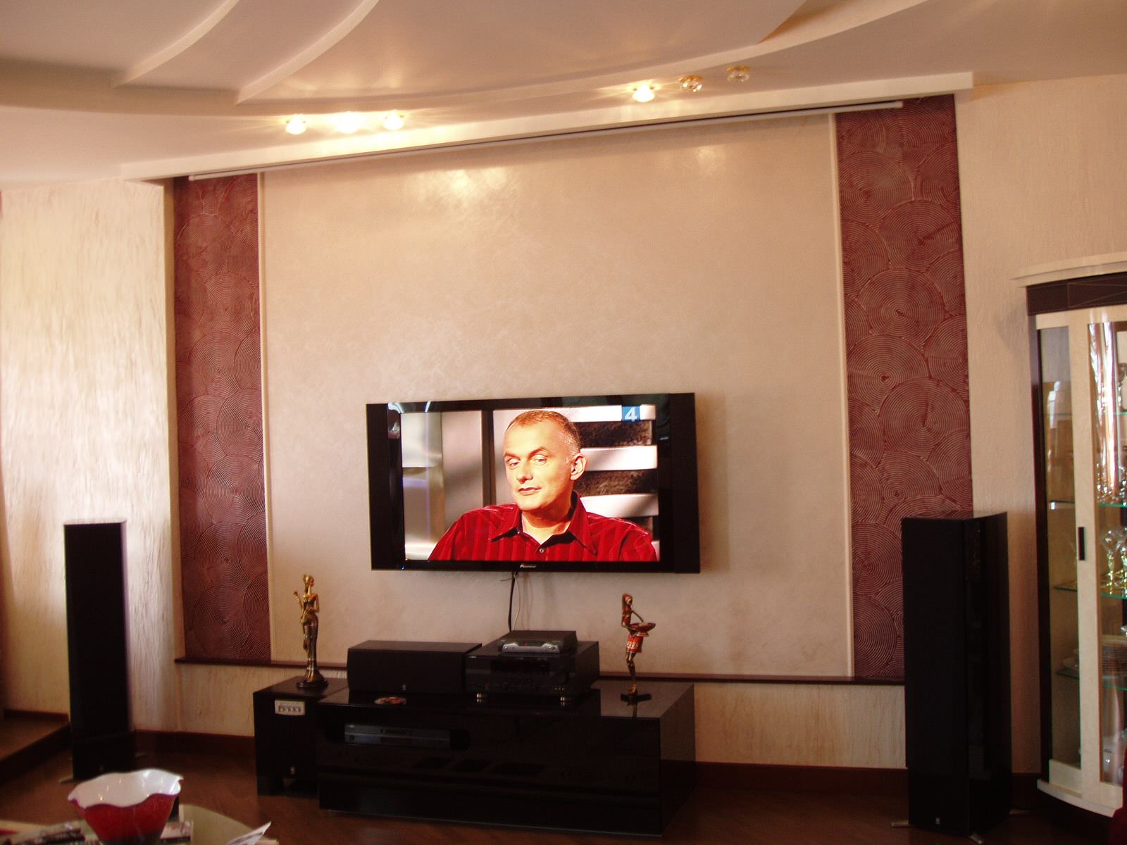 Ar-deco, marsala & terracota