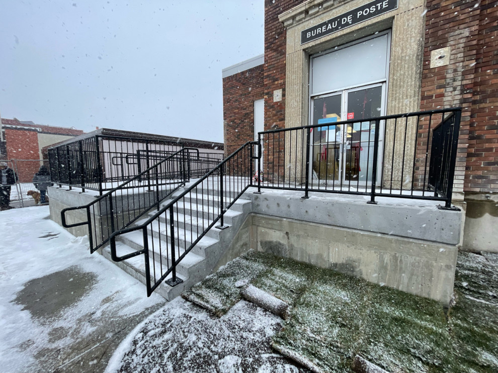 Accessibility - Canada Post Cardston