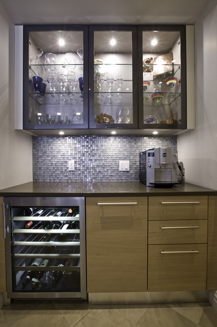Glass Cabinets 7 Ways to Make Your Glass Cabinets Shine