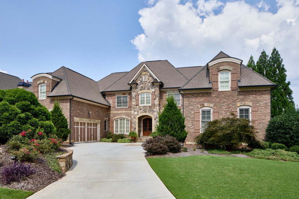 Example of a transitional exterior home design in Atlanta