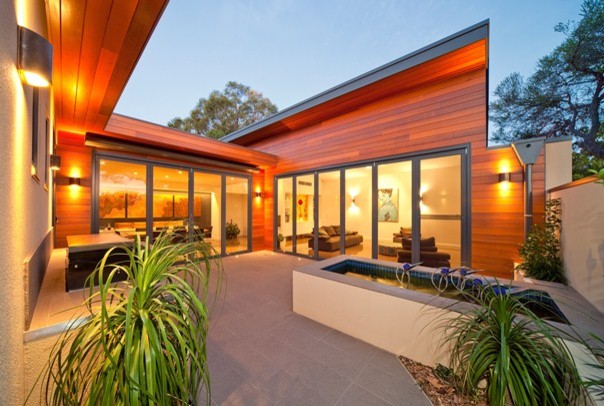 Contemporary exterior home idea in Adelaide