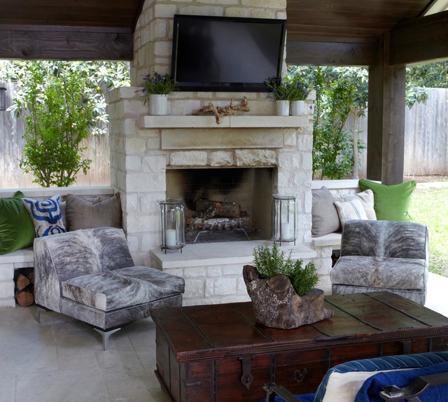 Glimpses... traditional-veranda