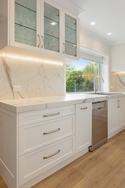 Kitchen renovation contemporary-hemmabar