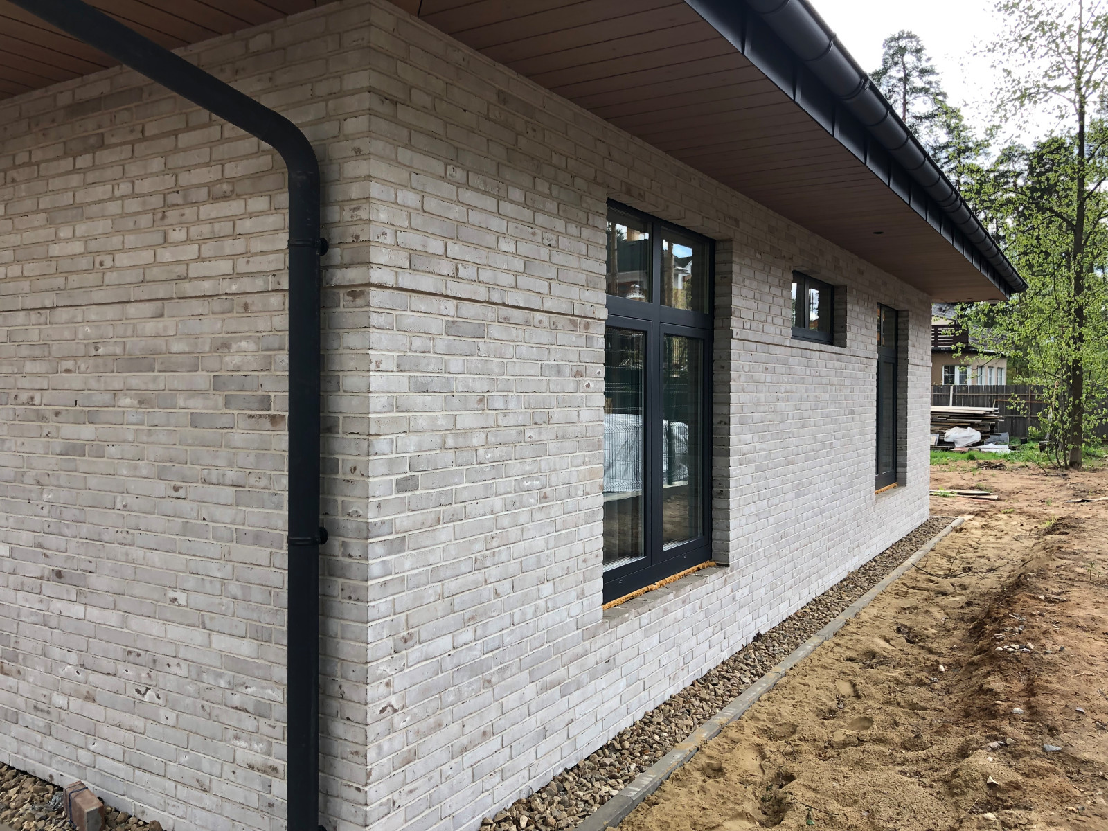 Фасад дома из кирпича S.Anselmo