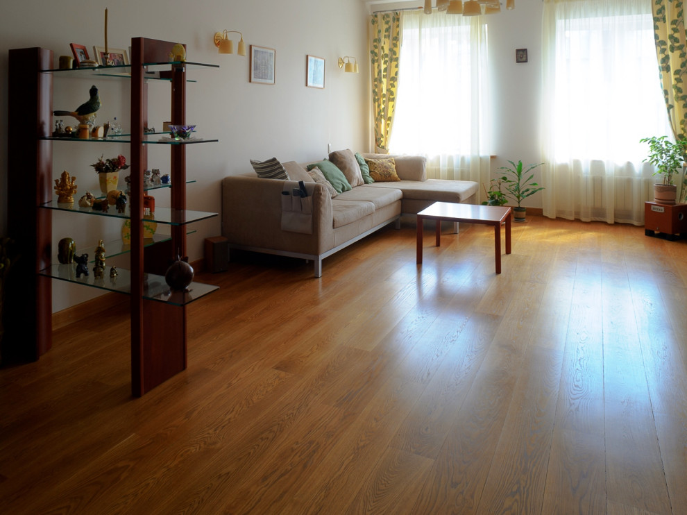 Паркетная доска из массива дуба Tantum Quercus в интерьере (квартира)