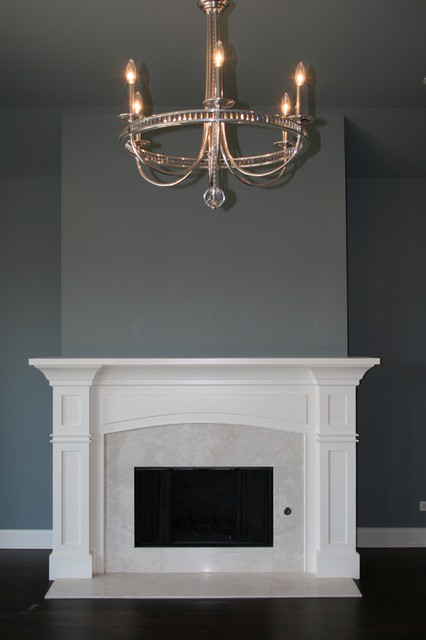 Built ins/entertainment center nyklassisk-vardagsrum