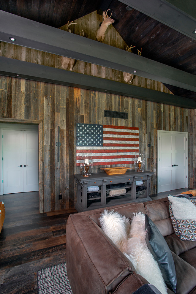 Guest barn
