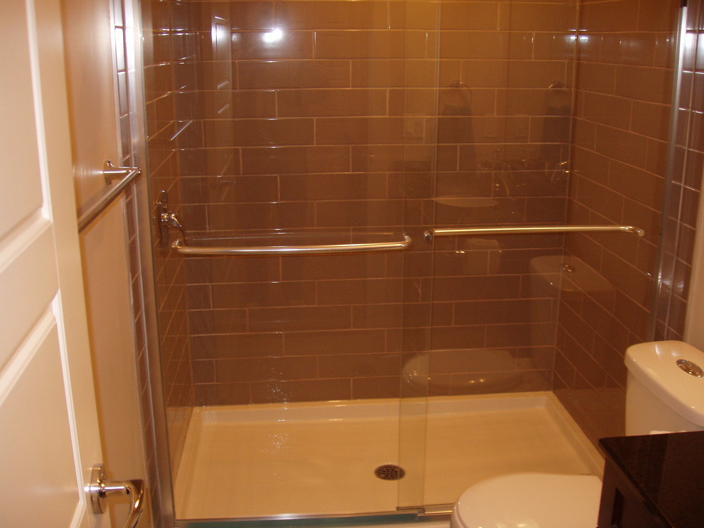Bathroom - transitional bathroom idea in Calgary