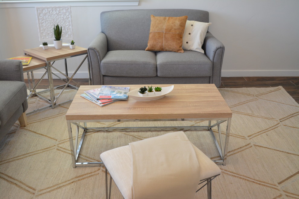 Home design - large transitional home design idea in Austin