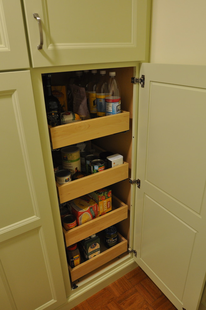 Cheerful Laundry Room- Project 4067